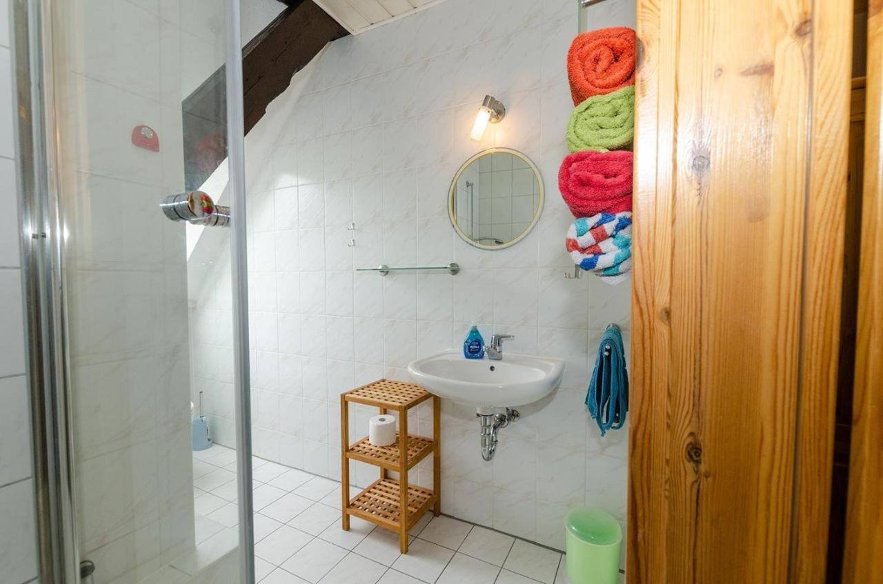 Ferienwohnung-Auf-Ruegen-Fuer-3-Erwachsene-Und-1-Kind-In-Schaprode-Zi6 Exterior photo